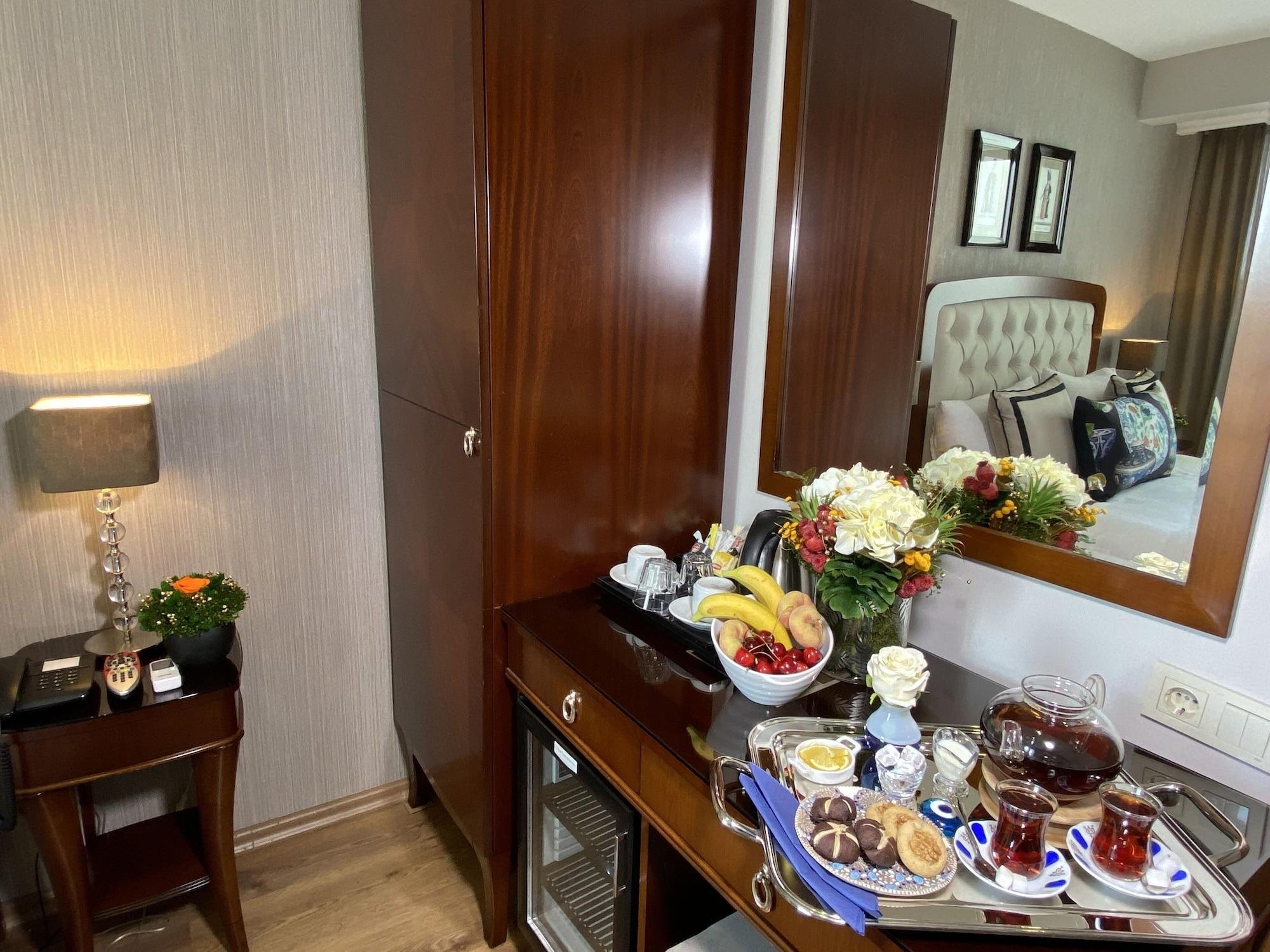 Four Doors Hotel Istanboel Buitenkant foto