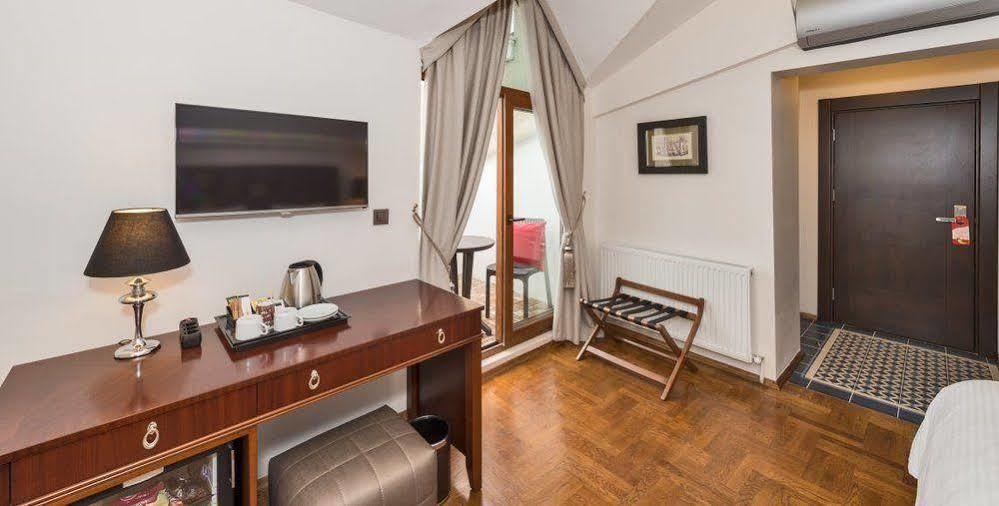 Four Doors Hotel Istanboel Buitenkant foto